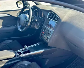 Diesel 1,6L Motor von Citroen C4 2013 zur Miete in Bar.