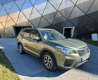 Frontansicht eines Mietwagens Subaru Forester in Tiflis, Georgien ✓ Auto Nr.15696. ✓ Automatisch TM ✓ 0 Bewertungen.