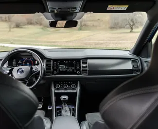 Mietwagen Skoda Kodiaq 2023 in Montenegro, mit Diesel-Kraftstoff und 148 PS ➤ Ab 60 EUR pro Tag.