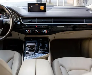 Mietwagen Audi Q7 2018 in Georgien, mit Benzin-Kraftstoff und 329 PS ➤ Ab 280 GEL pro Tag.