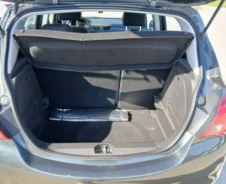 Vermietung Opel Corsa. Wirtschaft Fahrzeug zur Miete in Griechenland ✓ Kaution Keine Kaution ✓ Versicherungsoptionen TKV, VKV Plus.