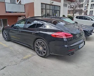 Mietwagen Porsche Panamera 2016 in Georgien, mit Benzin-Kraftstoff und 300 PS ➤ Ab 300 GEL pro Tag.