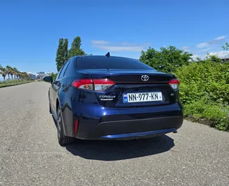 Mietwagen Toyota Corolla Sedan 2019 in Georgien, mit Benzin-Kraftstoff und 120 PS ➤ Ab 105 GEL pro Tag.