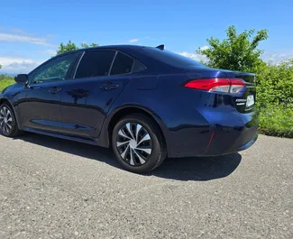 Autovermietung Toyota Corolla Sedan Nr.15939 Automatisch in Batumi, ausgestattet mit einem 1,8L Motor ➤ Von Anastasia in Georgien.