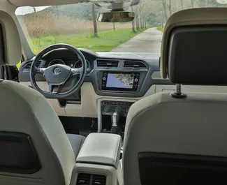 Mieten Sie ein Volkswagen Tiguan in Becici Montenegro