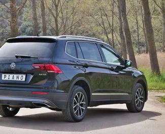 Diesel 2,0L Motor von Volkswagen Tiguan 2022 zur Miete in Becici.