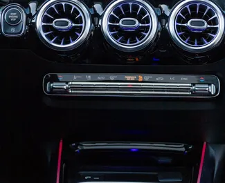 Mercedes-Benz GLA-Class 2020 zur Miete verfügbar in Tiflis, mit Kilometerbegrenzung unbegrenzte.