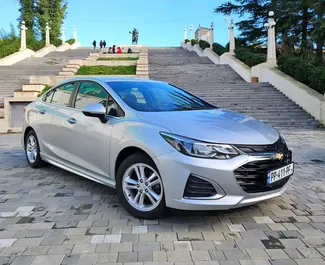 Benzin 1,4L Motor von Chevrolet Cruze 2018 zur Miete in Kutaisi.