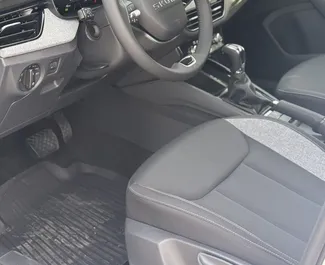 Vermietung Skoda Kamiq. Komfort, Crossover Fahrzeug zur Miete in Montenegro ✓ Kaution Einzahlung von 200 EUR ✓ Versicherungsoptionen KFZ-HV, TKV, VKV Plus, VKV Komplett, Diebstahlschutz, Ausland.