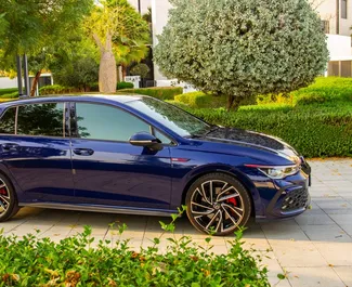 Autovermietung Volkswagen Golf 8 Nr.15999 Automatisch in Dubai, ausgestattet mit einem 2,0L Motor ➤ Von Andry in VAE.