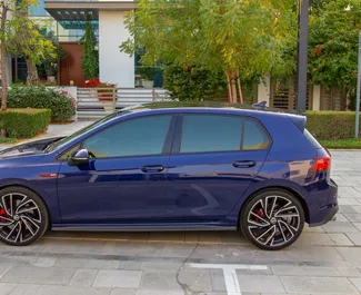 Vermietung Volkswagen Golf 8. Wirtschaft, Komfort, Premium Fahrzeug zur Miete in VAE ✓ Kaution Keine Kaution ✓ Versicherungsoptionen KFZ-HV, VKV Plus, VKV Komplett, Insassen, Diebstahlschutz, Keine Kaution.