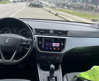 Mietwagen SEAT Arona 2022 in Serbien, mit Benzin-Kraftstoff und 116 PS ➤ Ab 37 EUR pro Tag.