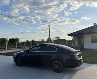 Frontansicht eines Mietwagens Opel Insignia in Belgrad, Serbien ✓ Auto Nr.8770. ✓ Automatisch TM ✓ 6 Bewertungen.