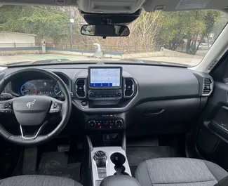 Ford Bronco 2024 mit Antriebssystem Allradantrieb, verfügbar in Tiflis.