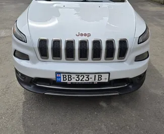 Mietwagen Jeep Cherokee 2016 in Georgien, mit Benzin-Kraftstoff und 178 PS ➤ Ab 81 GEL pro Tag.