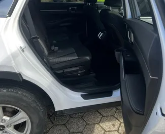 Benzin 2,5L Motor von Kia Sorento 2023 zur Miete in Batumi.