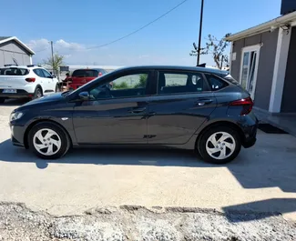 Autovermietung Hyundai i20 Nr.16073 Automatisch am Flughafen Antalya, ausgestattet mit einem 1,0L Motor ➤ Von Ramazan in der Türkei.