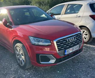 Diesel 1,6L Motor von Audi Q2 2019 zur Miete am Flughafen Podgorica.