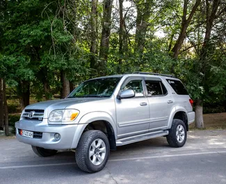 Mietwagen Toyota Sequoia I 2007 in Kirgisistan, mit Benzin-Kraftstoff und  PS ➤ Ab 140 USD pro Tag.