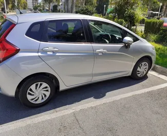 Autovermietung Honda Fit Nr.16365 Automatisch in Limassol, ausgestattet mit einem 1,4L Motor ➤ Von Leo auf Zypern.