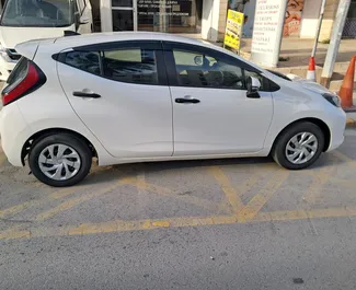 Toyota Aqua 2024 zur Miete verfügbar in Limassol, mit Kilometerbegrenzung unbegrenzte.