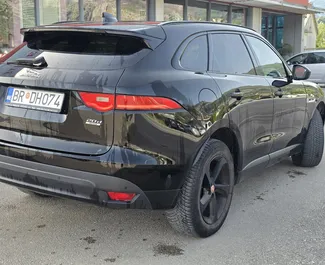 Mietwagen Jaguar F-PACE 2021 in Montenegro, mit Diesel-Kraftstoff und 185 PS ➤ Ab 38 EUR pro Tag.