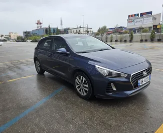 Mietwagen Hyundai i30 2019 in Albanien, mit Benzin-Kraftstoff und 99 PS ➤ Ab 25 EUR pro Tag.