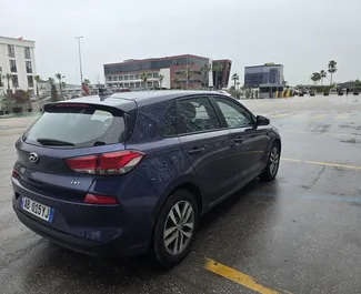 Vermietung Hyundai i30. Wirtschaft, Komfort Fahrzeug zur Miete in Albanien ✓ Kaution Einzahlung von 100 EUR ✓ Versicherungsoptionen KFZ-HV, TKV, VKV Komplett, Ausland.