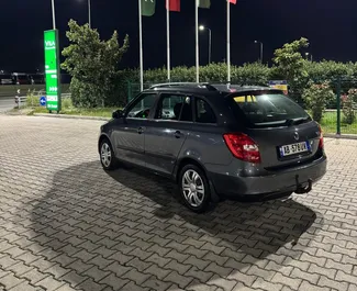 Vermietung Skoda Fabia. Wirtschaft Fahrzeug zur Miete in Albanien ✓ Kaution Keine Kaution ✓ Versicherungsoptionen KFZ-HV, Ausland.
