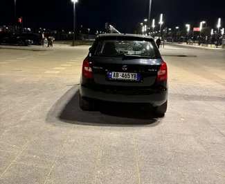 Vermietung Skoda Fabia. Wirtschaft Fahrzeug zur Miete in Albanien ✓ Kaution Keine Kaution ✓ Versicherungsoptionen KFZ-HV, Ausland.