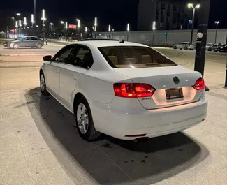 Autovermietung Volkswagen Jetta Nr.16441 Automatisch in Tirana, ausgestattet mit einem 2,0L Motor ➤ Von Ira in Albanien.