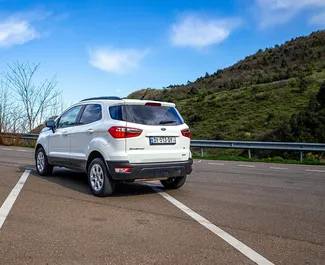 Benzin 2,0L Motor von Ford Eco Sport 2022 zur Miete in Tiflis.