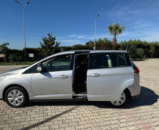 Vermietung Ford C-Max Grand. Komfort, Minivan Fahrzeug zur Miete in Albanien ✓ Kaution Keine Kaution ✓ Versicherungsoptionen KFZ-HV, Ausland.