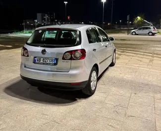 Mietwagen Volkswagen Golf Plus 2008 in Albanien, mit Benzin-Kraftstoff und  PS ➤ Ab 30 EUR pro Tag.
