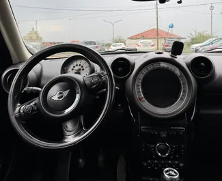 Vermietung Mini Countryman Cooper S. Komfort, Premium, Crossover Fahrzeug zur Miete in Albanien ✓ Kaution Keine Kaution ✓ Versicherungsoptionen KFZ-HV, VKV Komplett, Ausland.