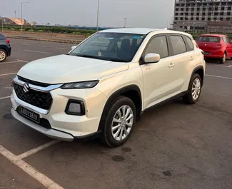 Autovermietung Suzuki Grand Vitara Nr.16192 Automatisch am Flughafen Goa, ausgestattet mit einem 1,5L Motor ➤ Von Umar in Goa.