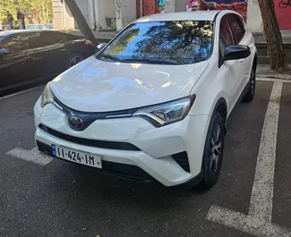 Frontansicht eines Mietwagens Toyota Rav4 in Kutaisi, Georgien ✓ Auto Nr.16369. ✓ Automatisch TM ✓ 0 Bewertungen.