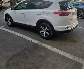 Mietwagen Toyota Rav4 2018 in Georgien, mit Benzin-Kraftstoff und 145 PS ➤ Ab 120 GEL pro Tag.