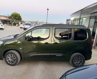 Vermietung Citroen Berlingo. Komfort, Minivan Fahrzeug zur Miete in der Türkei ✓ Kaution Einzahlung von 700 USD ✓ Versicherungsoptionen KFZ-HV, Keine Kaution.