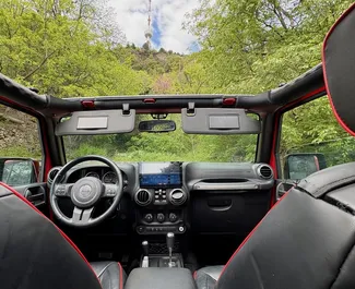 Mietwagen Jeep Wrangler 2017 in Georgien, mit Benzin-Kraftstoff und 290 PS ➤ Ab 210 GEL pro Tag.