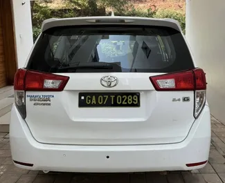 Autovermietung Toyota Innova Nr.16175 Automatisch am Flughafen Goa, ausgestattet mit einem 2,4L Motor ➤ Von Umar in Goa.