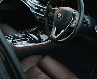 BMW X5 2024 zur Miete verfügbar in Larnaca, mit Kilometerbegrenzung unbegrenzte.