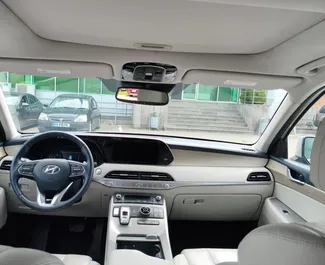 Hyundai Palisade 2021 mit Antriebssystem Allradantrieb, verfügbar in Tiflis.