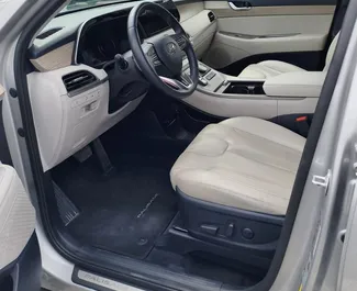 Benzin 3,8L Motor von Hyundai Palisade 2021 zur Miete in Tiflis.
