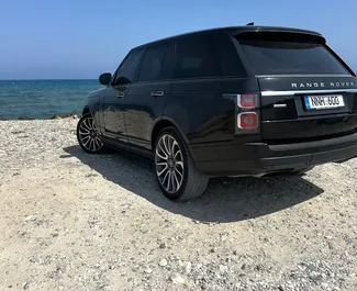 Frontansicht eines Mietwagens Land Rover Range Rover in Larnaca, Zypern ✓ Auto Nr.16389. ✓ Automatisch TM ✓ 0 Bewertungen.