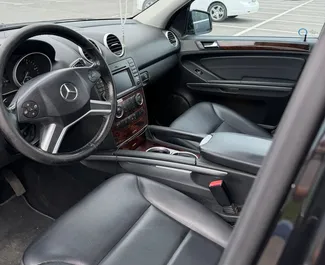 Diesel 3,5L Motor von Mercedes-Benz ML350 2011 zur Miete in Durres.