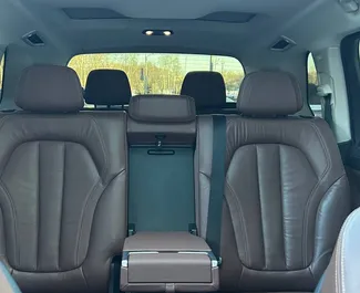 Mietwagen BMW X7 2019 in Weißrussland, mit Benzin-Kraftstoff und 380 PS ➤ Ab 183 USD pro Tag.