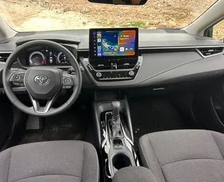 Autovermietung Toyota Yaris Cross Nr.16211 Automatisch am Flughafen Podgorica, ausgestattet mit einem 1,5L Motor ➤ Von Yan in Montenegro.