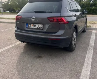 Autovermietung Volkswagen Tiguan Nr.16217 Automatisch am Flughafen Podgorica, ausgestattet mit einem 2,0L Motor ➤ Von Yan in Montenegro.