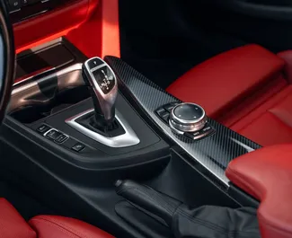 Benzin 2,0L Motor von BMW 428i Gran Coupe 2013 zur Miete in Tiflis.